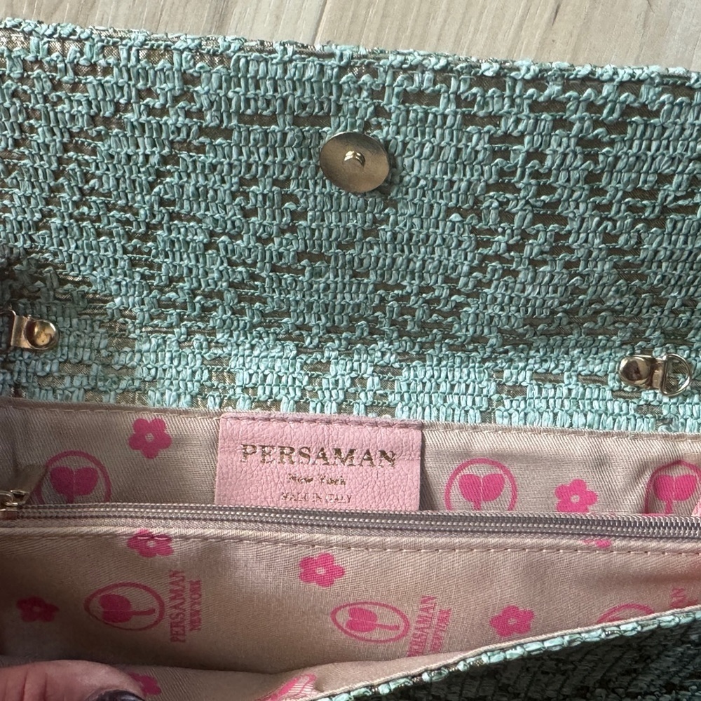 Persaman New York Blue and Gold with Shimmering Elegance - Picture 3 of 3